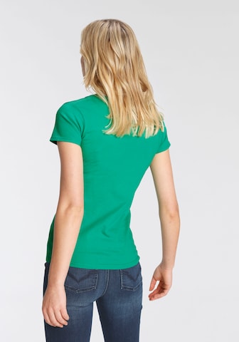 FRUIT OF THE LOOM Shirt in Green