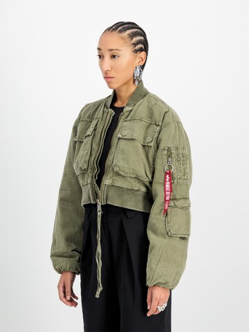 Veste d’hiver 'Multipocket Flight' ALPHA INDUSTRIES en vert
