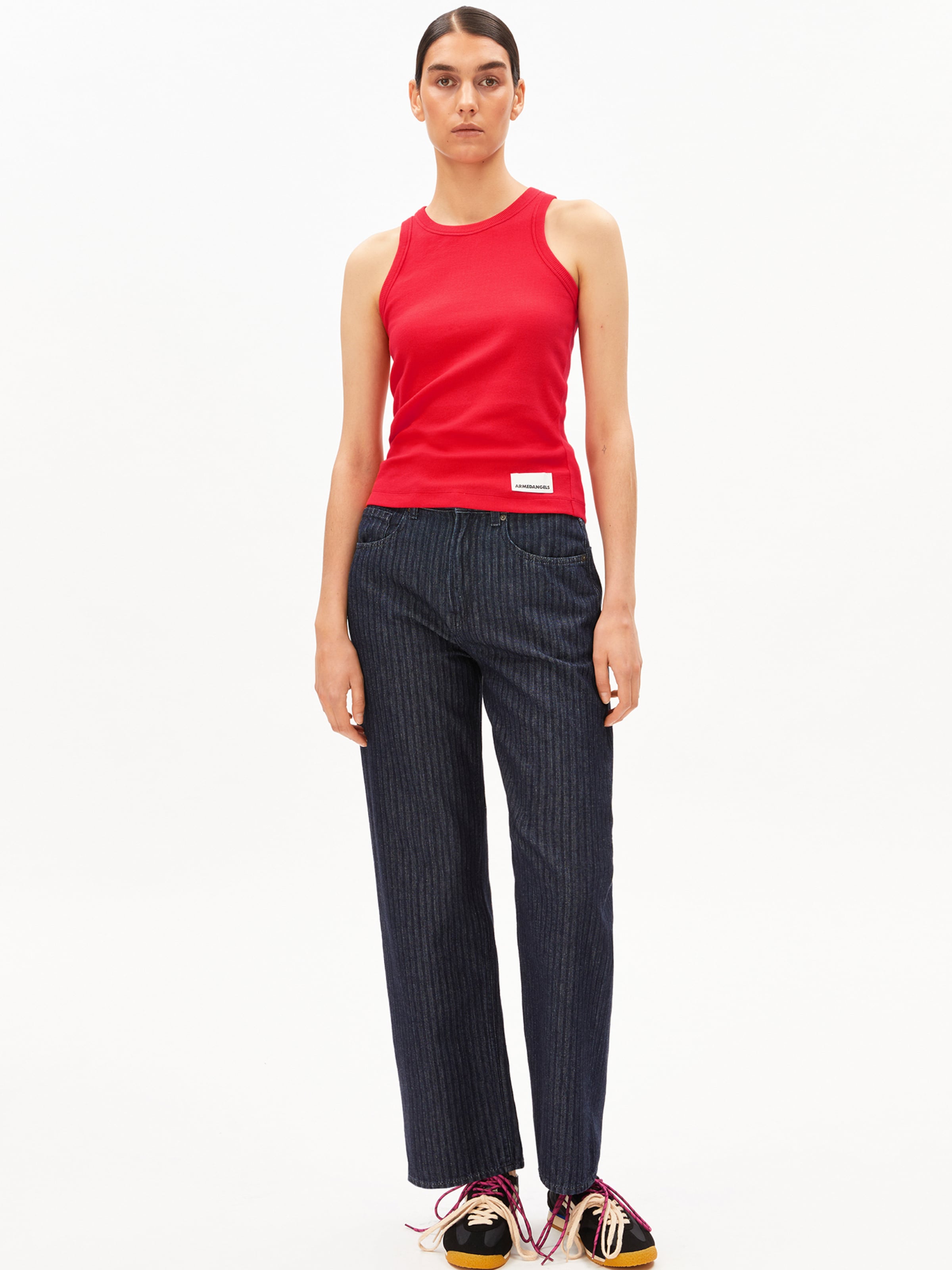 ARMEDANGELS Top in Rood: voorkant