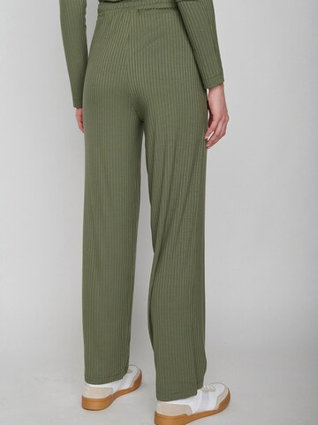 Loosefit Pantalon GREENBOMB en vert