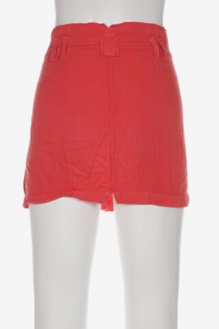 CAMPUS Skirt in S in Red