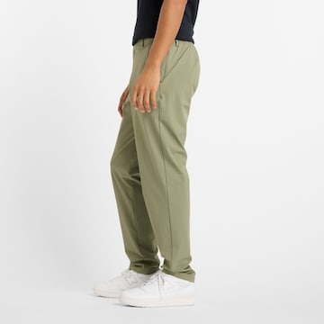 new balance Tapered Funktionshose 'Athletics' in Grün