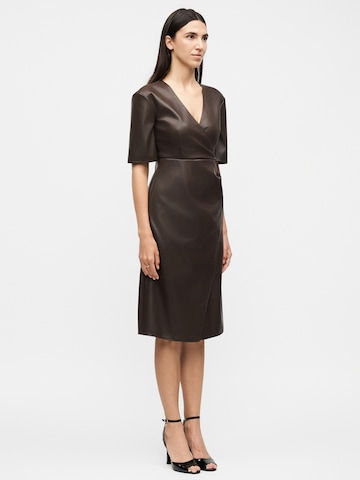 ARMANI EXCHANGE Kleid in Braun