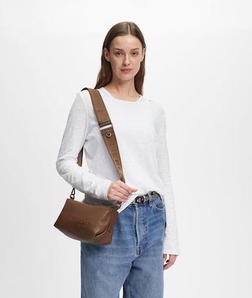 Liebeskind Berlin Crossbody bag in Brown: front