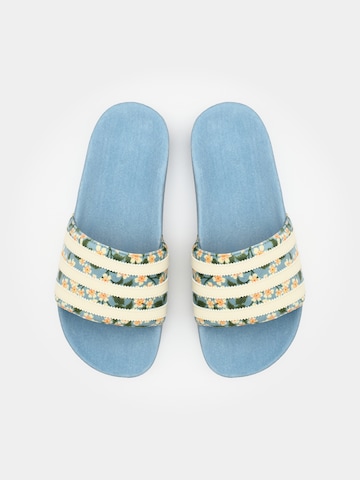 ADIDAS ORIGINALS - Zapatos abiertos 'ADILETTE' en azul