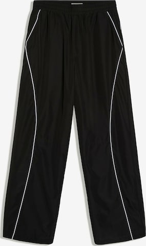 Bershka Baggy Byxa i svart: framsida
