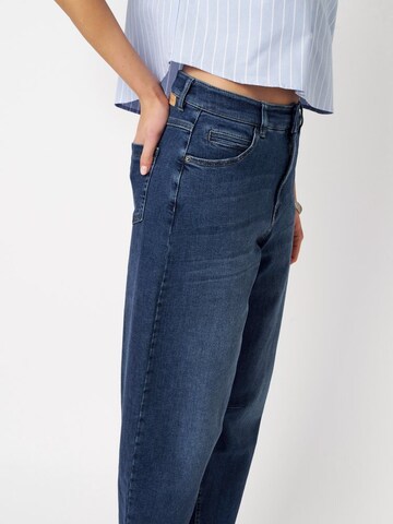 Rosner Tapered Jeans ' Mara ' in Blue