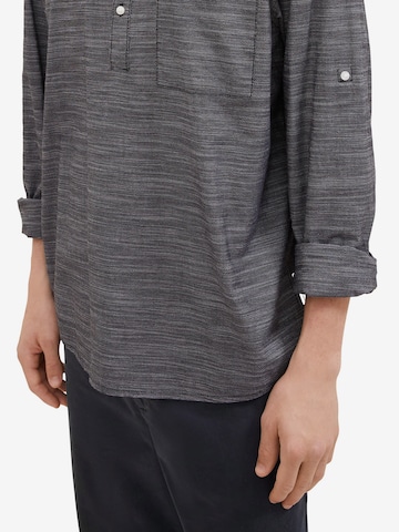 TOM TAILOR DENIM Comfort fit Button Up Shirt in Grey