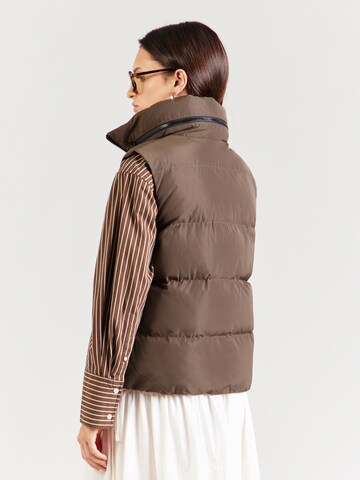 No. 1 Como Vest 'Cortina' in Brown