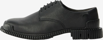 Chaussure à lacets 'Pix' CAMPER en noir : devant