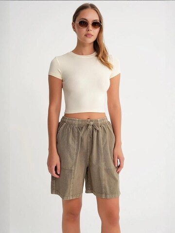 MixRay Regular Shorts in Beige