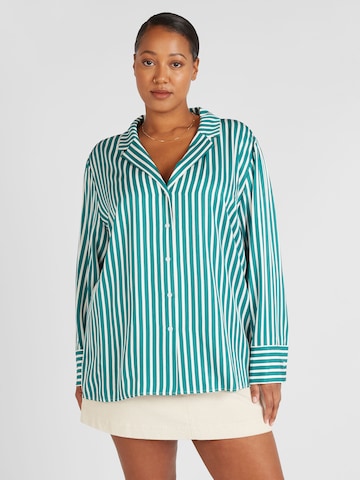 Tommy Hilfiger Curve Blouse in Green: front