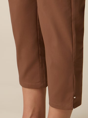 oltre Tapered Trousers in Beige