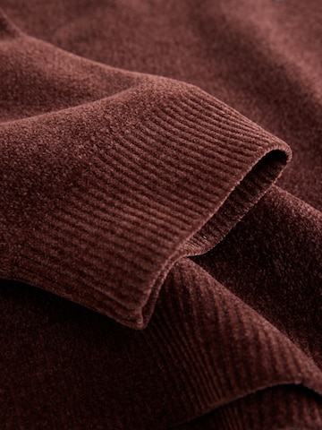 Next Pullover in Rot