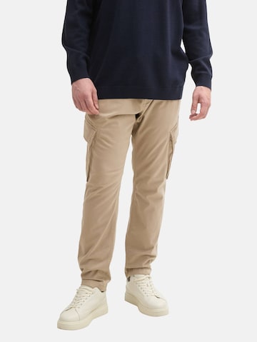 TOM TAILOR Men + Tapered Hose in Braun: Vorderseite