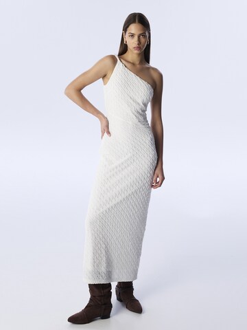Twist Jurk in Beige
