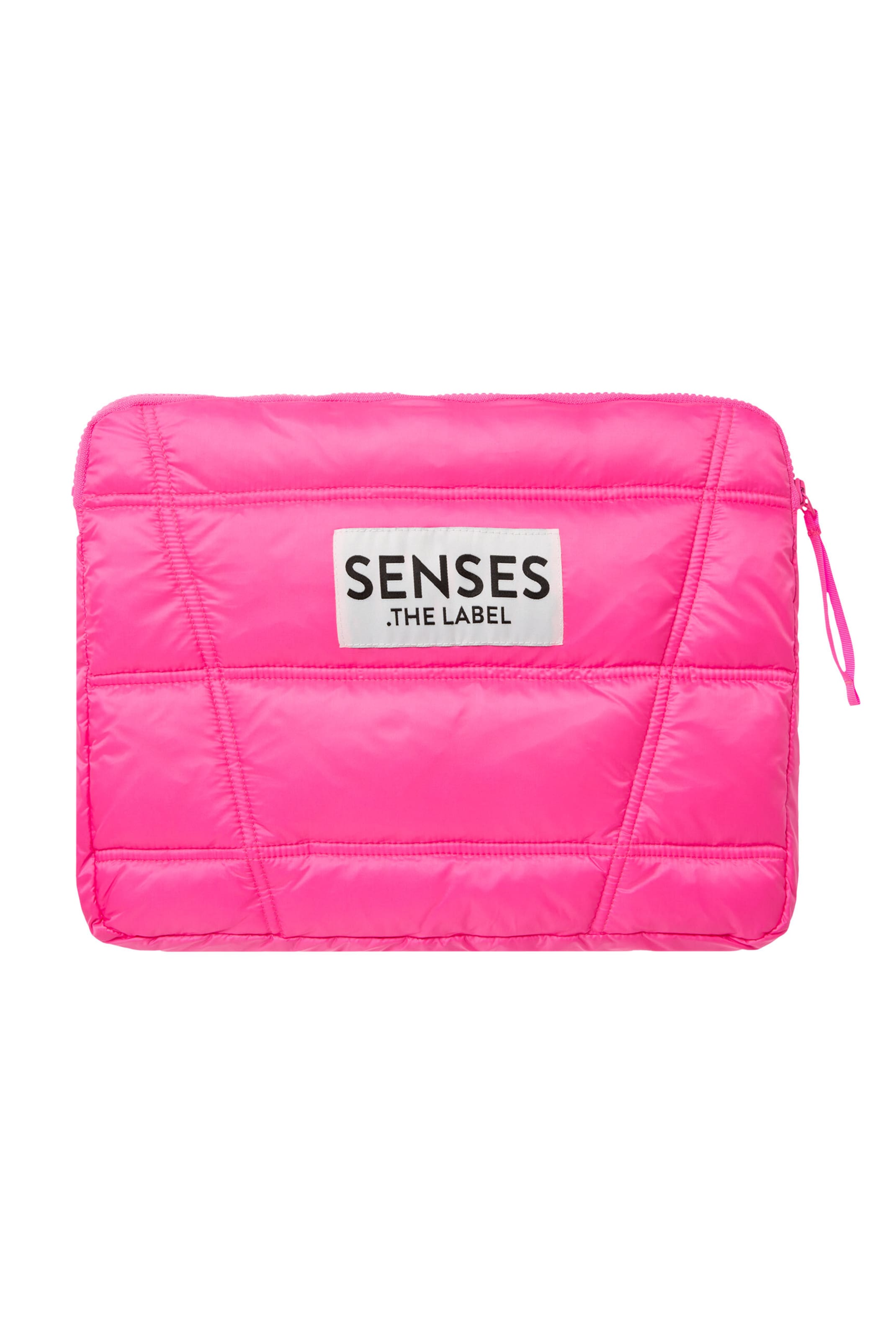 SENSES.THE LABEL Tablet Case 'Am:al' in Pink: front