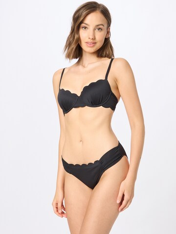 Hunkemöller Bikini nadrágok 'Scallop' - fekete