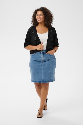 KAFFE CURVE Cardigan 'KCSilje' i sort