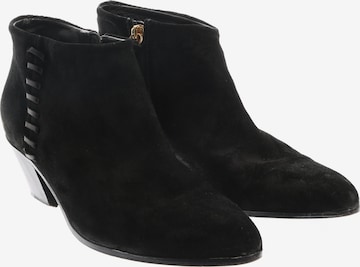 Closed Stiefeletten 40 in Schwarz: Vorderseite