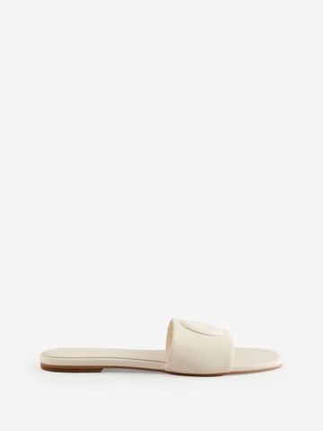 B by Ted Baker Pantoletter i hvid