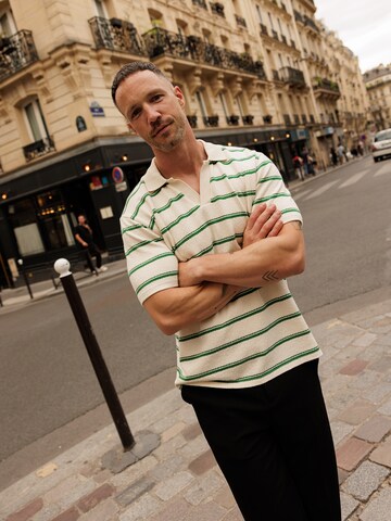 DAN FOX APPAREL Μπλουζάκι 'Kevin' σε πράσινο