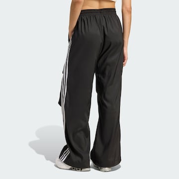 Loosefit Pantalon 'Adilenium Season 4 Teamgeist' ADIDAS ORIGINALS en noir