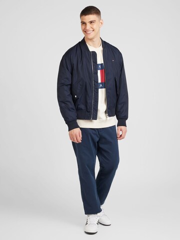 TOMMY HILFIGER Jacke 'AUTHENTIC' in Blau