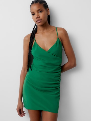 Robe d’été Pull&Bear en vert : devant