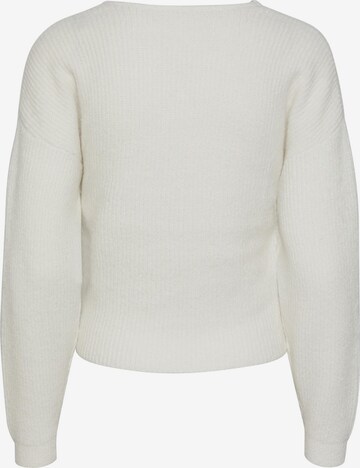 Pullover 'ALINA' di PIECES in bianco