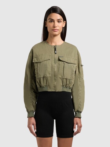 Veste mi-saison 'Romy' khujo en vert : devant