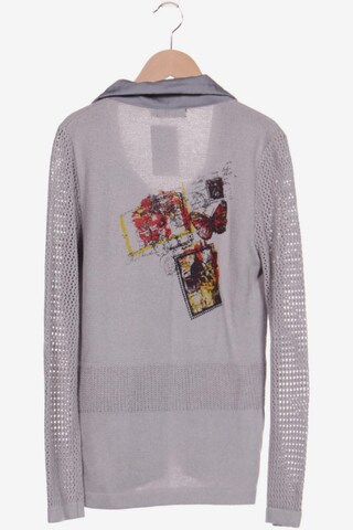 Folk Sweater & Cardigan in S in Grey