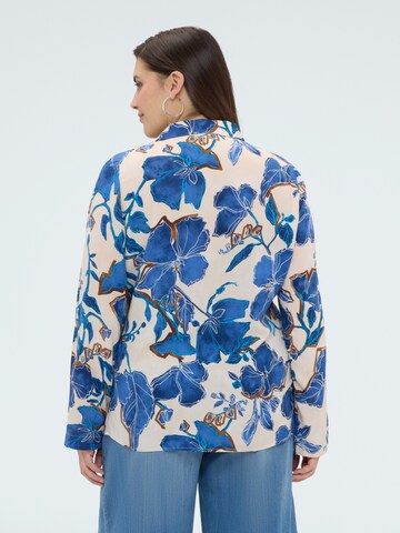 Fiorella Rubino Blouse in Beige