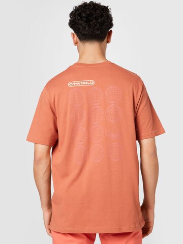 ADIDAS ORIGINALS - Camisa 'Graphic Ozworld' em vermelho