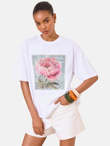 Lipsy Oversized shirt in White: front