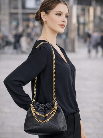 COLLEZIONE ALESSANDRO Crossbody Bag 'Chicca' in Black: front