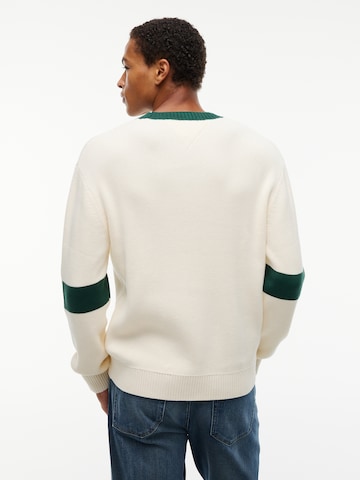 Tommy Jeans Trui 'NEW CLASSICS' in Beige