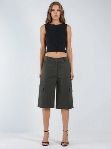 Loosefit Pantalon cargo Hiccup en vert