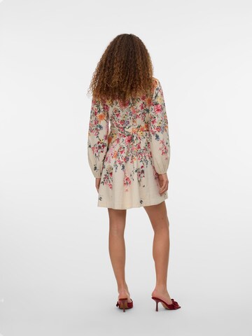Robe-chemise 'VMKristin' VERO MODA en beige