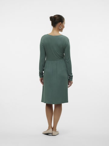Robe MAMALICIOUS en vert