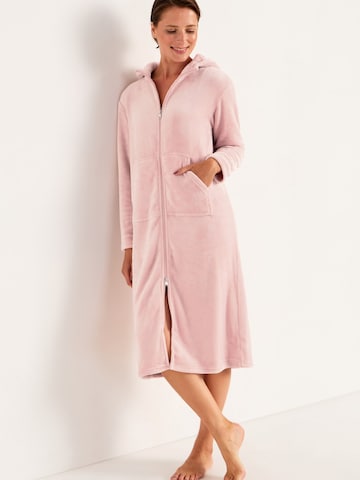 Cellbes of Sweden Badjas lang  in Roze: voorkant