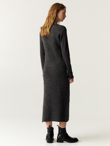 Pull&Bear Kleid in Grau
