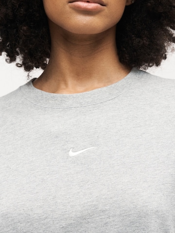 T-shirt 'CLASSIC' Nike Sportswear en gris