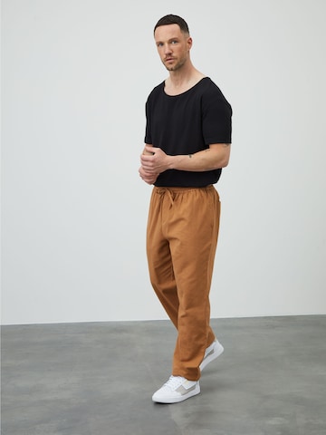 regular Pantaloni 'Kai' di DAN FOX APPAREL in marrone