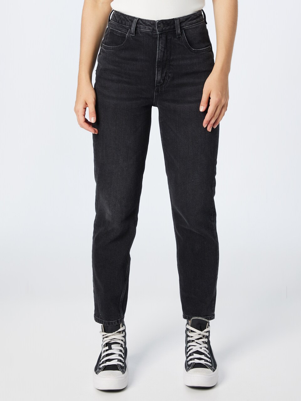 Regular Jeans 'Mom' de la GUESS pe negru: față