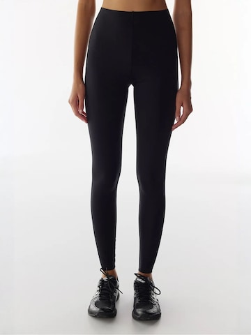Skinny Leggings 'Gamaschen' Penti en noir : devant