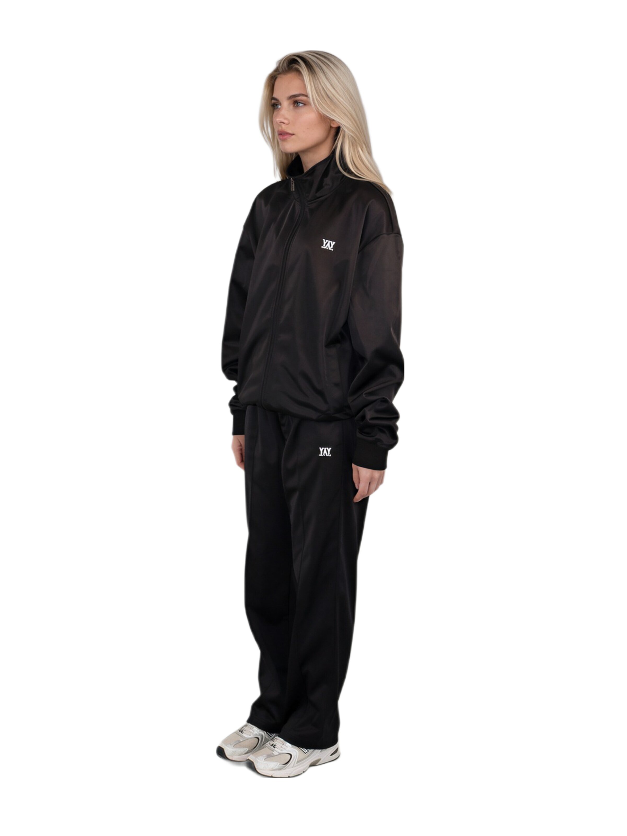 HEFTYKA Athletic Jacket 'TRACK JACKET' in Black