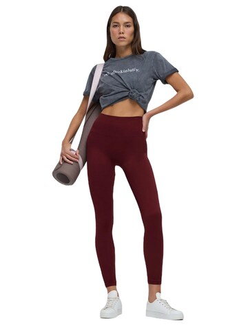 No Matter What Skinny Leggings in Rot: Vorderseite