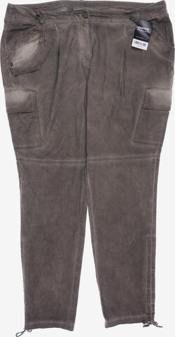 APART Pants in XXXL in Brown: front