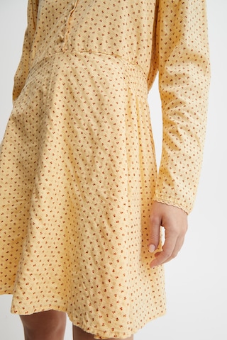 Atelier Rêve Dress 'Violett' in Gold
